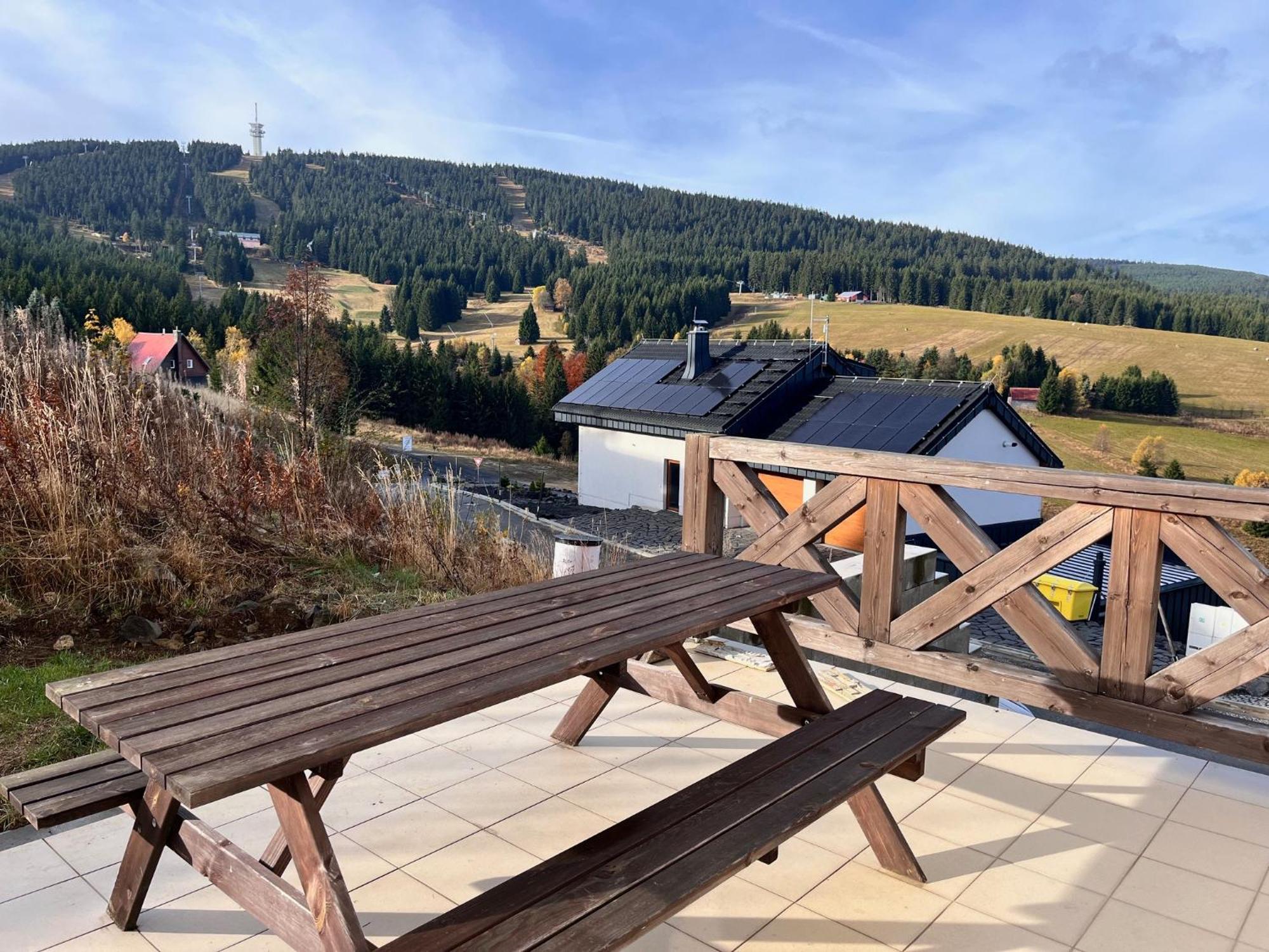 Mountain Apartment Panorama Klinovec Loučná pod Klínovcem Bagian luar foto